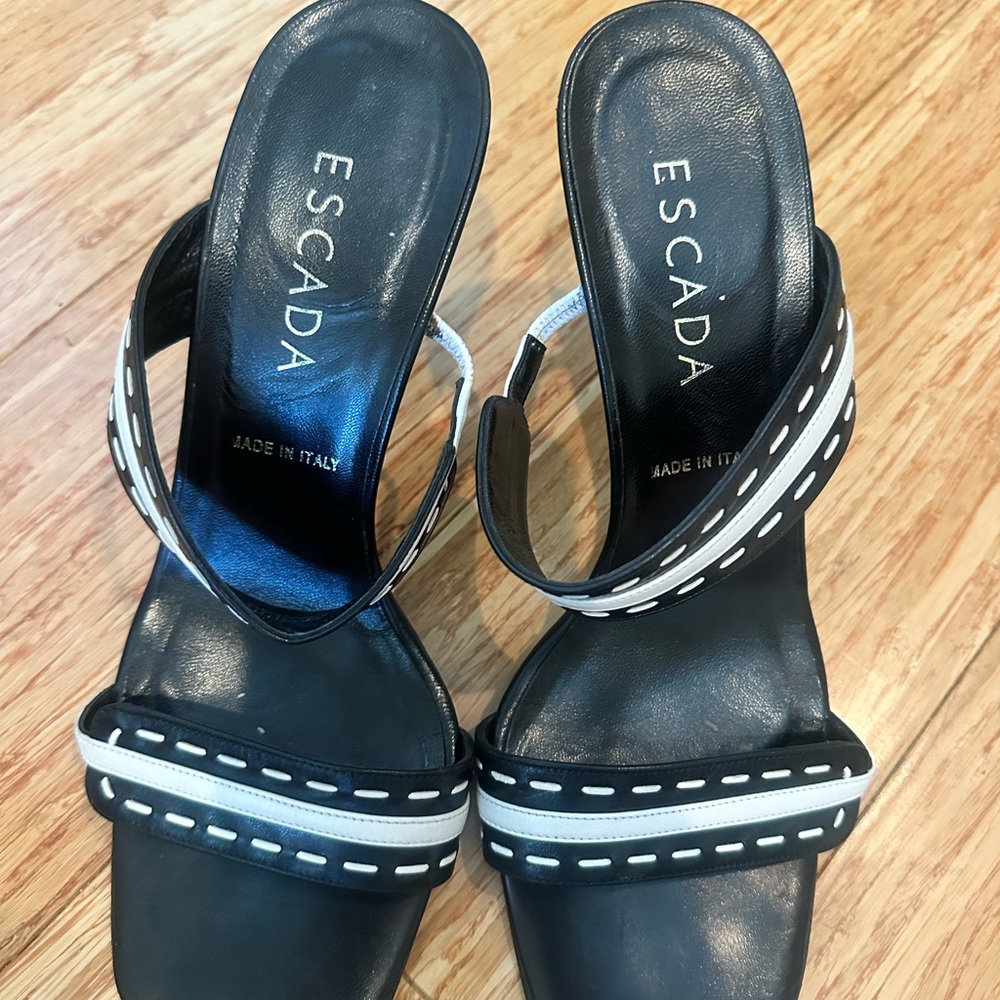 Escada Black Leather Two-Strap Slide Sandals with White Trim sz 37